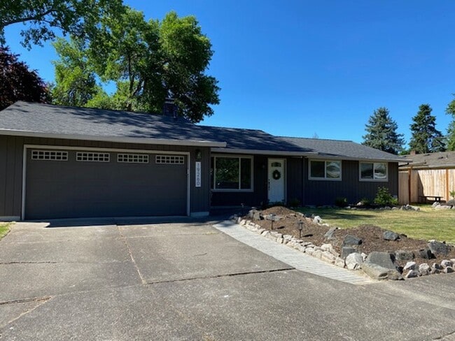 Photo - AVAILABLE FOR SHOWING ON 2/11