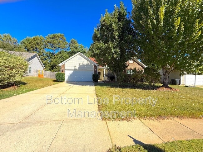 Building Photo - 10226 Highland Creek Cir