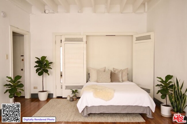 Photo - 2121 James M Wood Blvd Unit 310