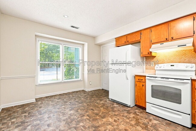 Photo - 1507 Laureldale Dr