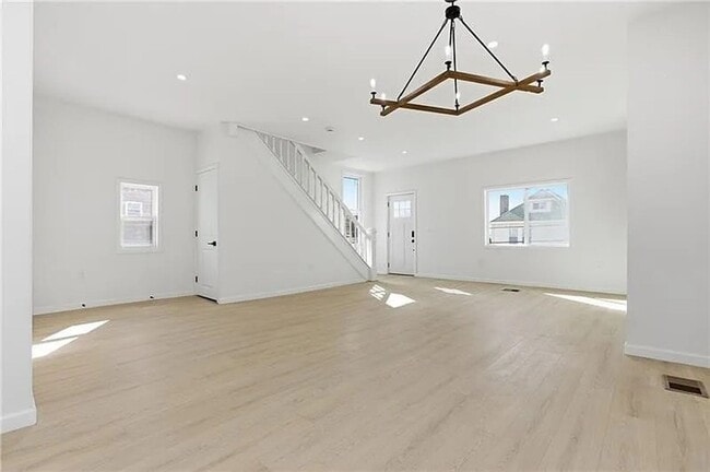 Photo - 4 bed 2.5 bath - stunning home, great location, must see.