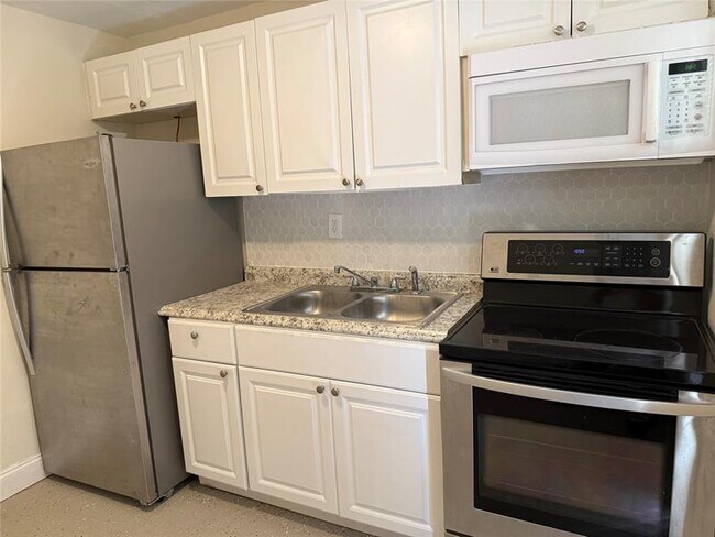 Photo - 2830 NW 15th Ct Apartamento Unidad B