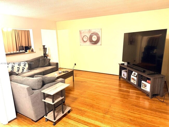 Photo - 1818 Rodman St Apartment Unit 4D