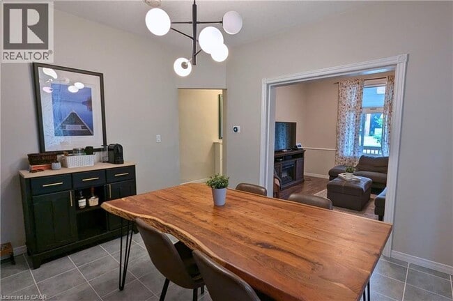 Photo - 209 Glendale Ave N