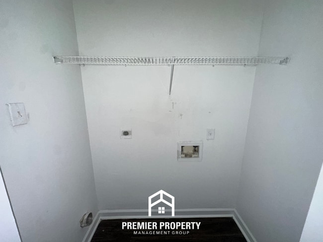 Photo - 3BR/3.5BA Cordova Rental with Wood Floors, Fireplace & Fenced Yard