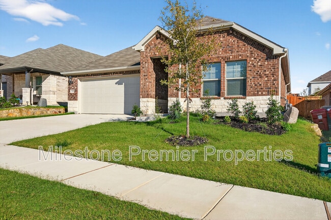 Photo - 2121 Gustavus Dr