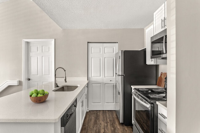 Cook with ease in a kitchen made for you