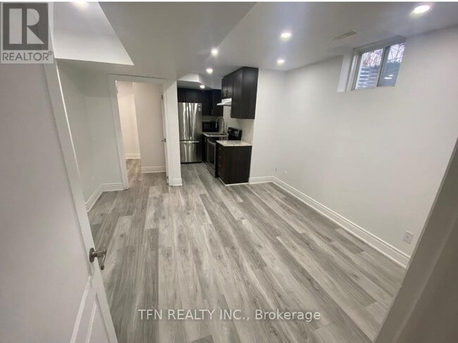 Photo - 101 Luisa St