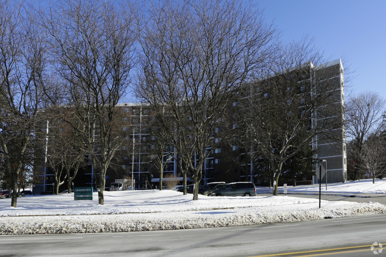 Photo - Grandview Apartments