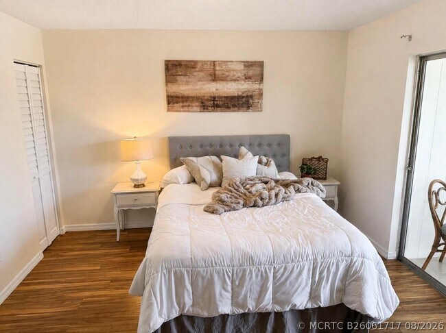 1965 SW Palm City Rd Unit 33g