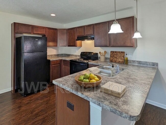 Photo - 8975 3rd Ave