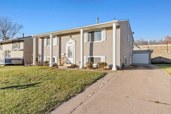 Photo - Updated 4 bed 2 bath home in Heritage