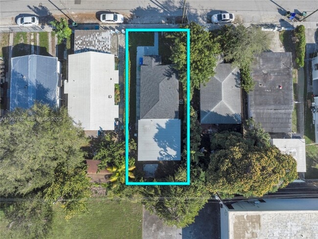 Photo - 6940 NW 6th Ct Unidad 1