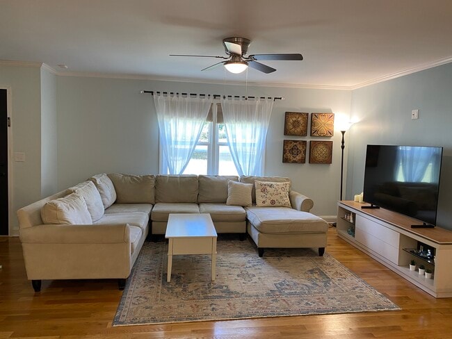 Photo - 100 Browning Dr