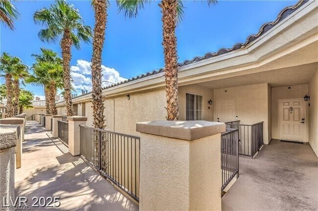 Photo - 7167 S Durango Dr Unit 306