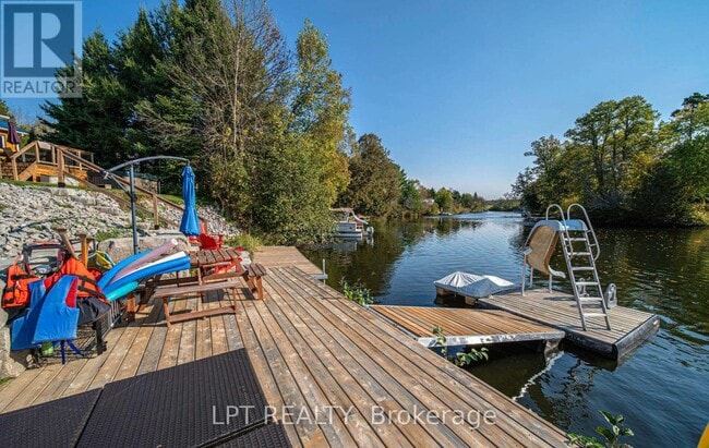 Photo - 223 Shuttleworth Rd