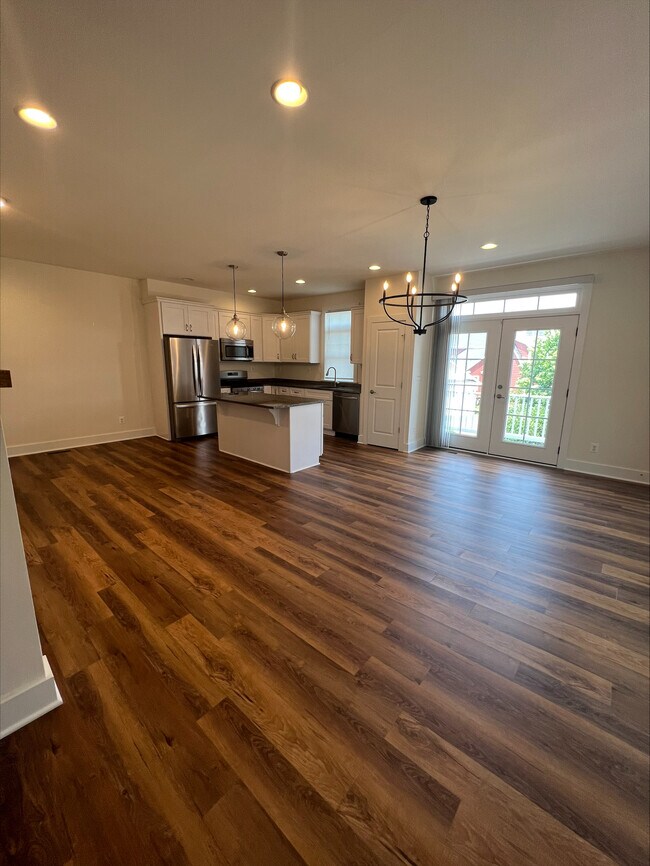 Photo - 526 Trailside Dr