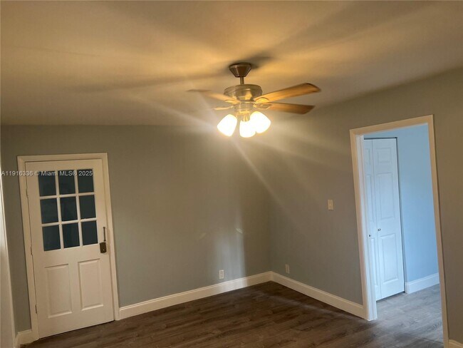 Photo - 2118 N 19th Ave Apartamento Unidad 1-4