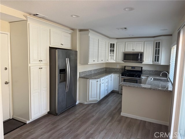 Photo - 1612 Carmel Cir E