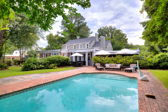 Photo - 13 Swan Lake Dr