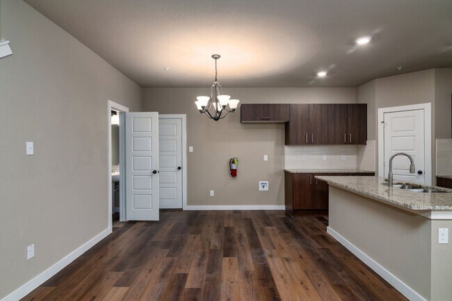 Photo - AVAILABLE NOW! GORGEOUS 2 BEDROOM FOUR PLEX LOCATED IN MIDLOTHIAN ISD!
