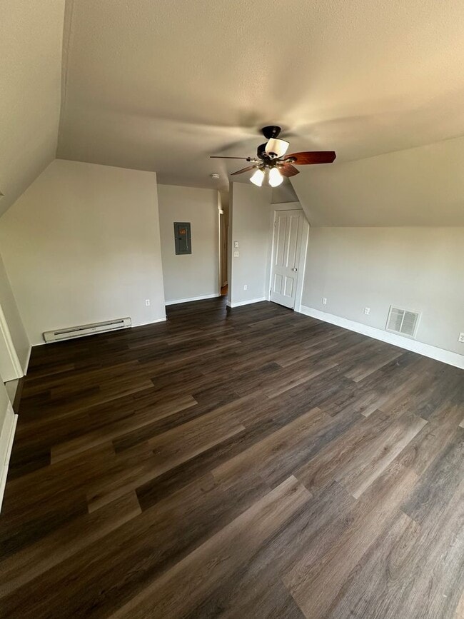 Building Photo - 723/725 Frederick St Unit 725 Frederick St