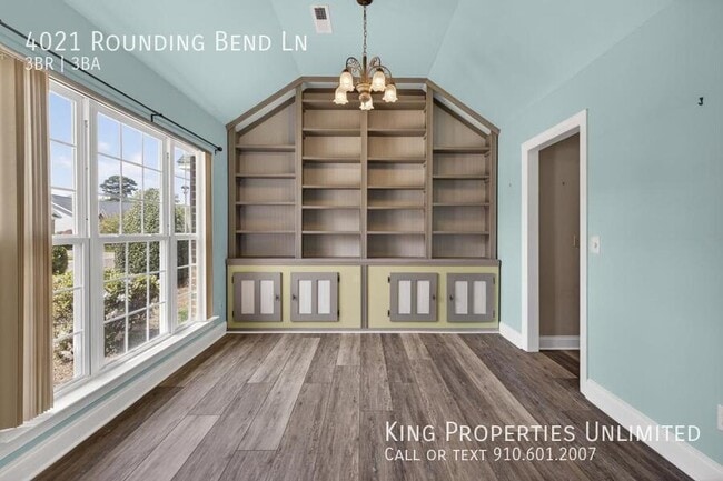 Photo - 4021 Rounding Bend Ln
