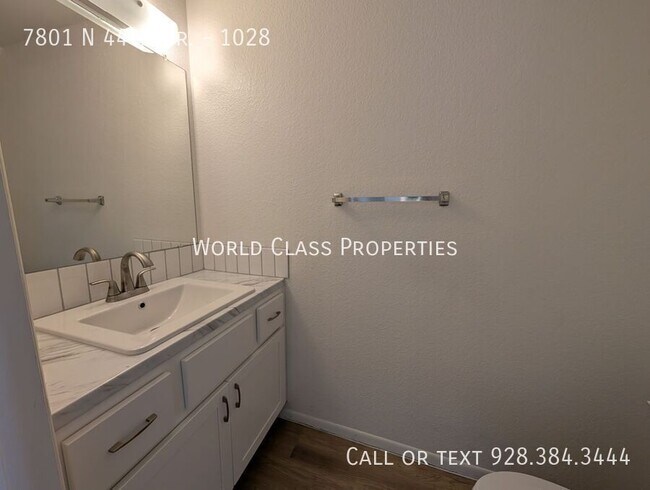 Photo - 7801 N 44th Dr