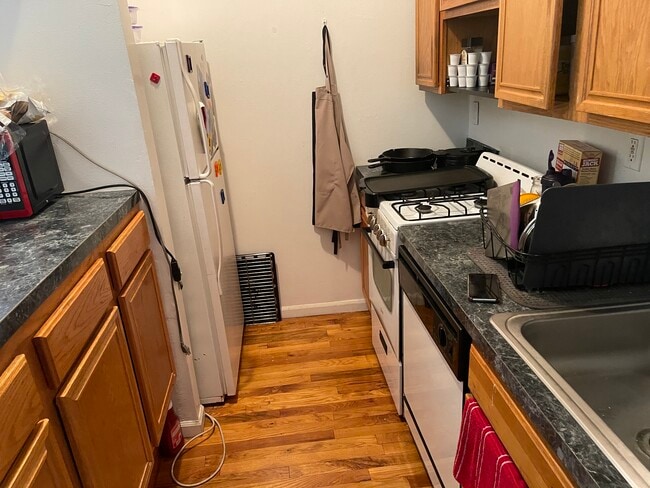 Photo - 504 4th St Unit 6