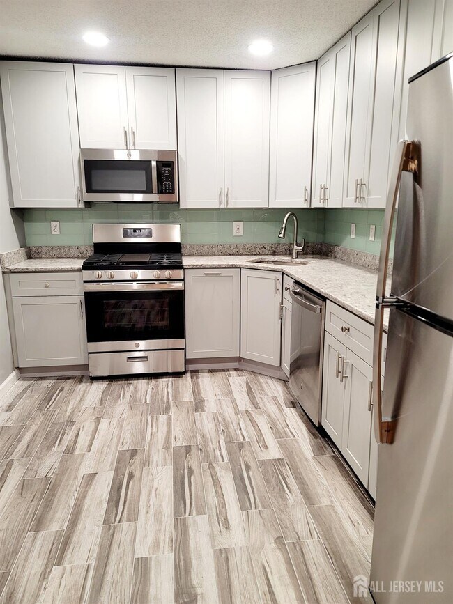 Photo - 219 Kempsey Dr
