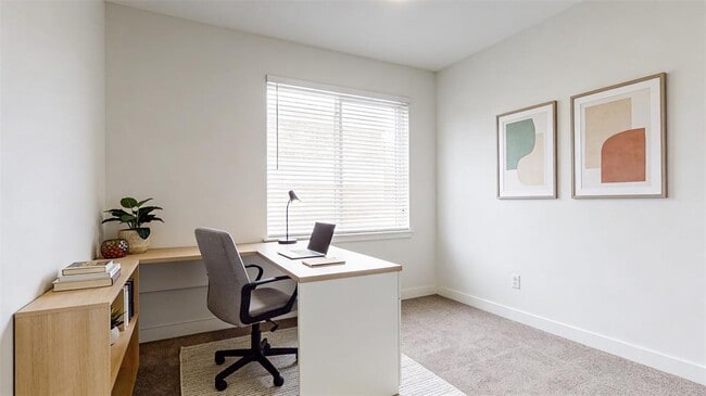 Building Photo - 309 Marty Allen Lp