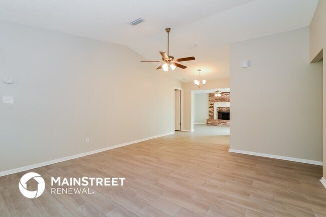 Photo - 8734 Brackenwood Dr