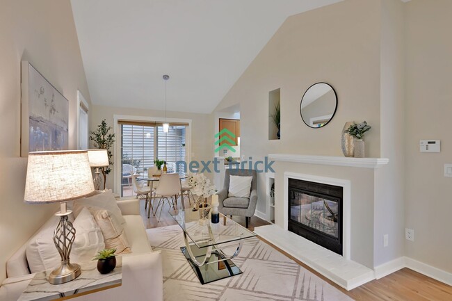 Photo - Charming 2-Bedroom Cottage in the Heart of...