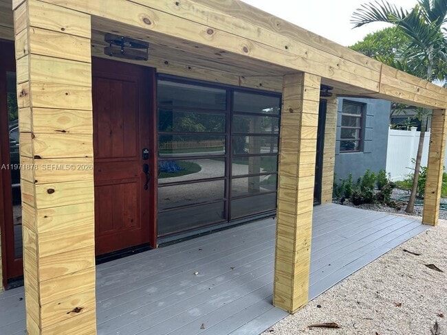 Photo - 14825 Garden Dr