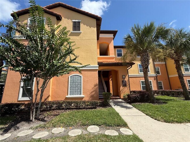 Photo - 5451 Vineland Rd Unidad 207