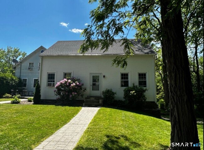 Building Photo - 16 Wilbur Rd