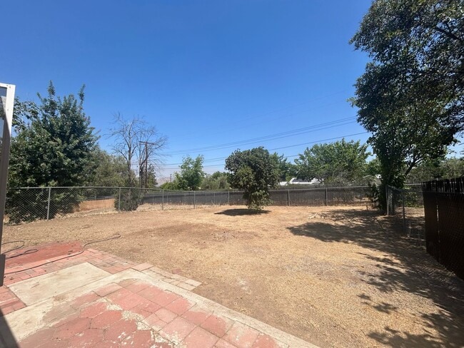 Photo - 12214 Custer St Unit 12216