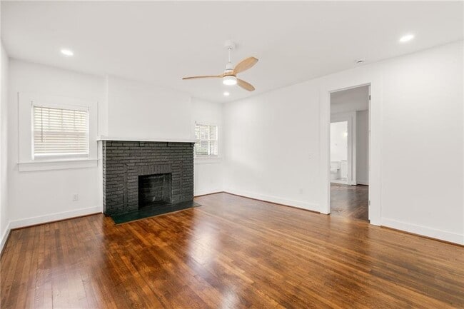 Photo - 255 Connecticut Ave NE