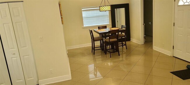 Photo - 807 Turner St Unit 5