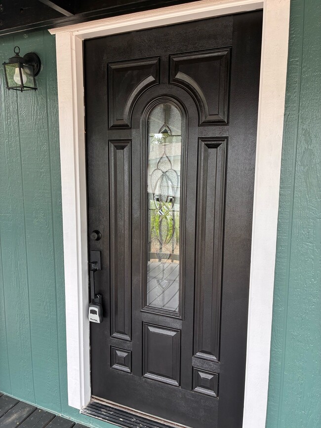 Photo - 1403 Darold Dr