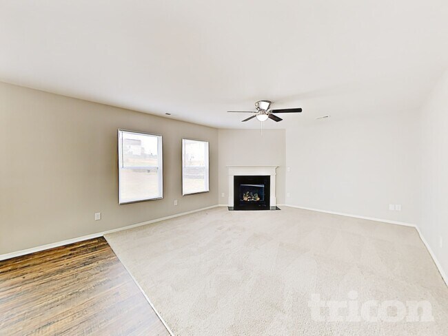 Photo - 4003 Larkhaven Village Dr