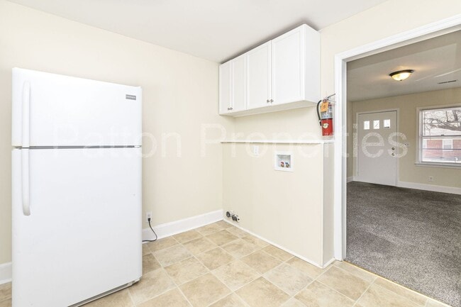 Photo - 4622-4624 Arlington Street - Inside CoC - R09216-08-01 Unit 4624