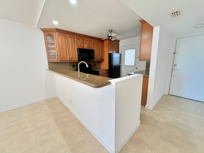 Photo - 5700 NW 2nd Ave Unidad 104