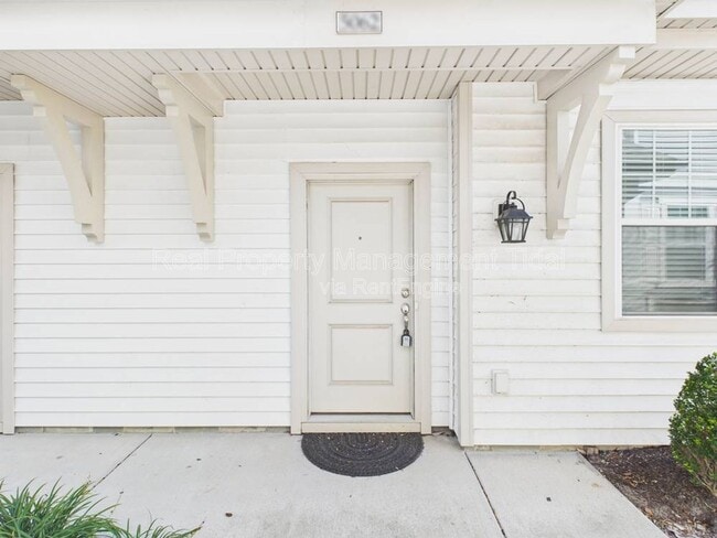 Photo - 5062 Hawkins Ml Wy