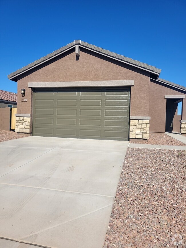 Building Photo - Great San Tan Valley Home