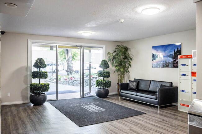 Photo - Westminster Court