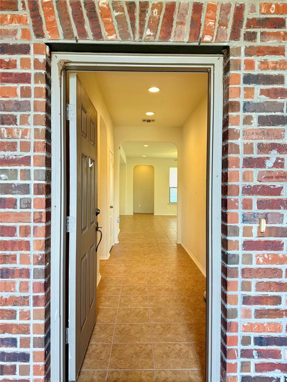 Photo - 1140 Yellow Iris Rd