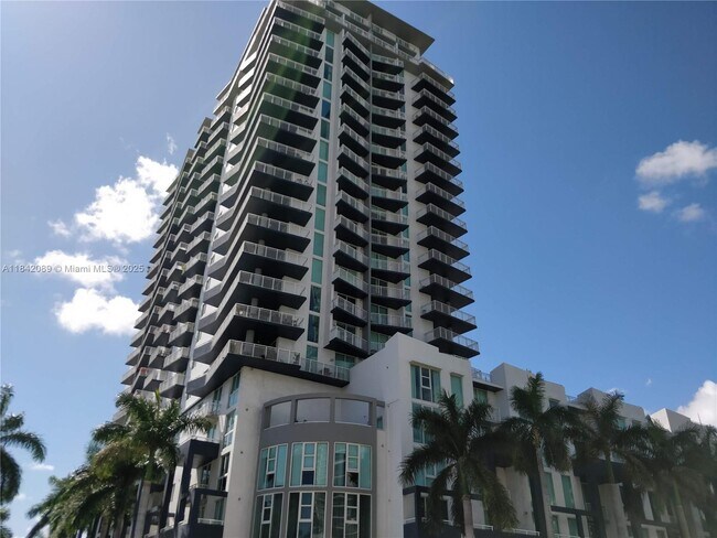 Photo - 275 NE 18th St Condo Unit 1801