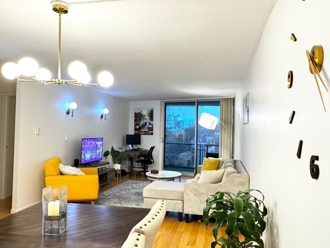 Photo - 19 Winchester St Apartments Unit 604