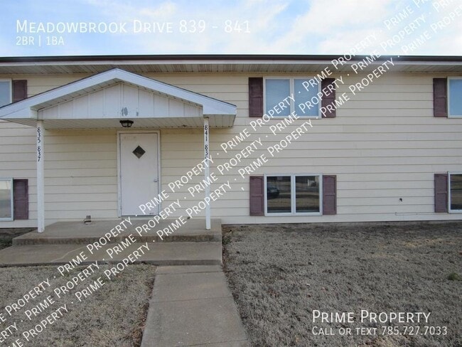 Meadowbrook Drive 839-841 - Meadowbrook Drive 839-841 Apartment Unit 841